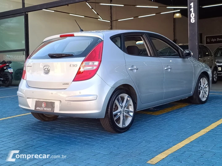 i30 2.0 16V 145cv 5p Aut.