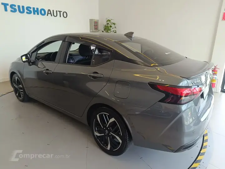 VERSA 1.6 16V EXCLUSIVE XTRONIC