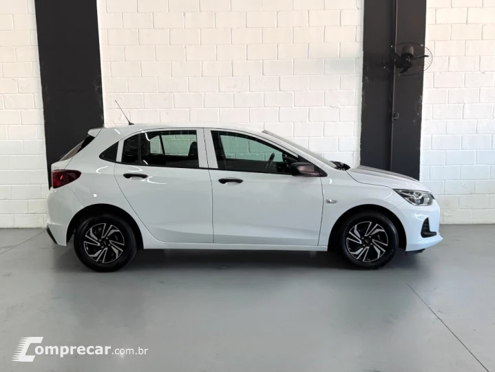 ONIX HATCH LT 1.0 12V Flex 5p Mec.