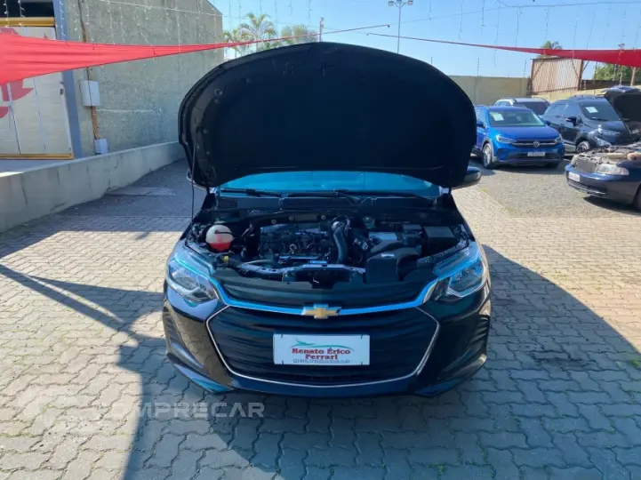 ONIX 1.0 Turbo Plus LT