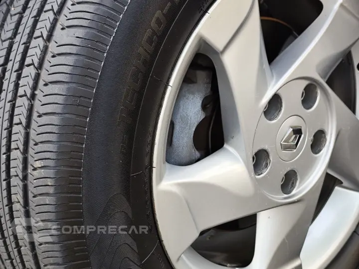 DUSTER 2.0 DYNAMIQUE 4X2 16V FLEX 4P AUTOMÁTICO