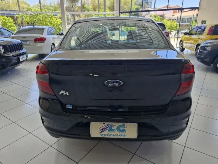 Ka + Sedan 1.0 12V 4P TI-VCT SE PLUS FLEX