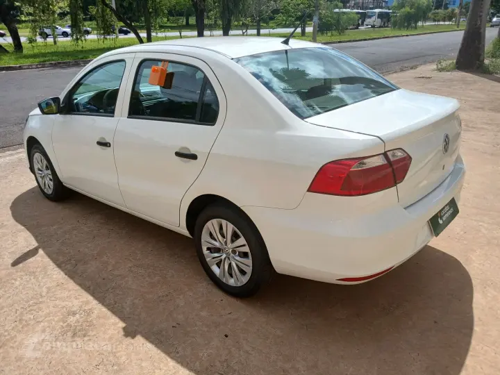 VOYAGE 1.0 12V MPI TOTALFLEX 4P MANUAL