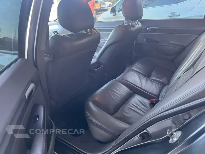 CIVIC 1.8 LXL 16V