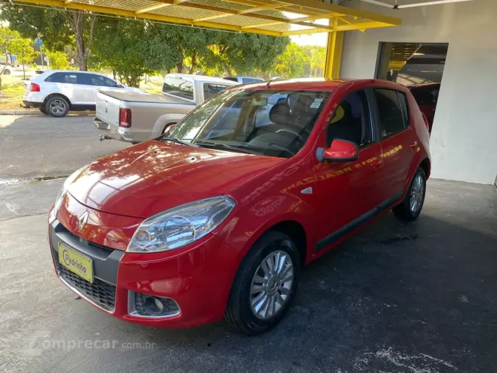 Sandero 1.6 4P FLEX PRIVILÉGE AUTOMÁTICO