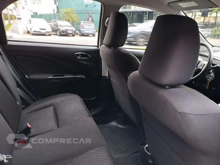 Etios Hatch 1.5 16V 4P FLEX READY AUTOMÁTICO