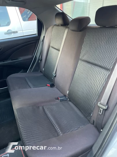 ETIOS 1.5 X Plus Sedan 16V