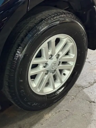 Hilux SW4 SR 4x2 2.7/ 2.7 Flex 16V Aut.