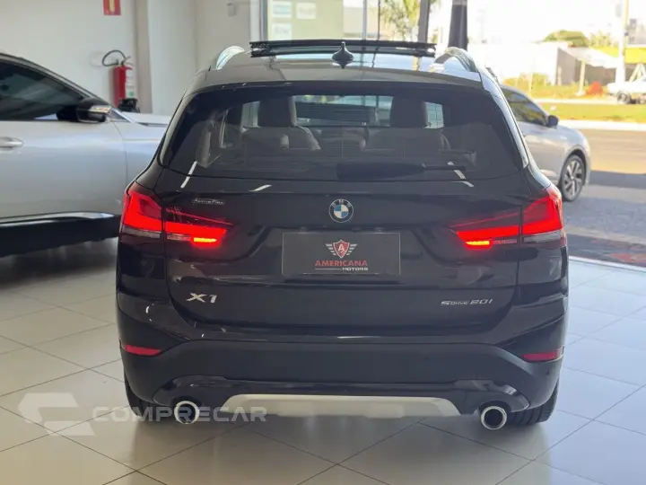 X1 2.0 16V 4P SDRIVE 20I X-LINE ACTIVEFLEX TURBO AUTOMÁTICO