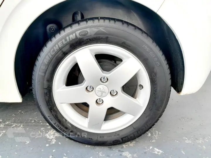 208 Active/Active Pack 1.5 Flex 8V 5p