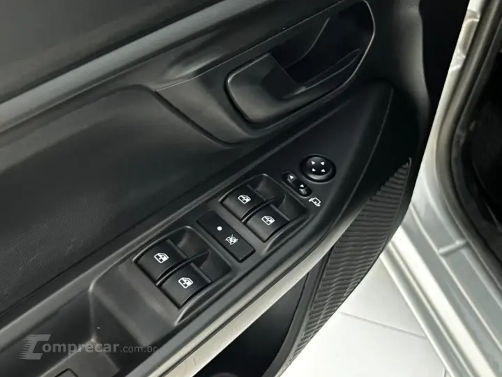 Strada Freedom 1.3 Flex 8V CD