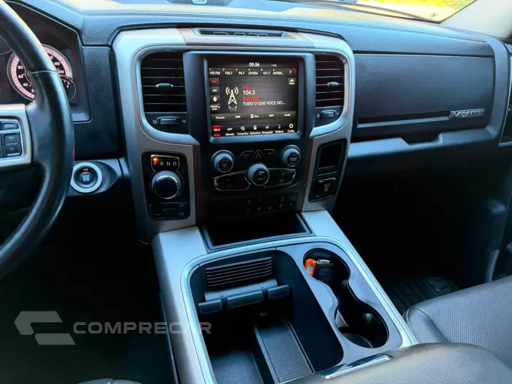 Classic 5.7 V8 Gasolina Laramie Night Edition Cd 4X4 Automát