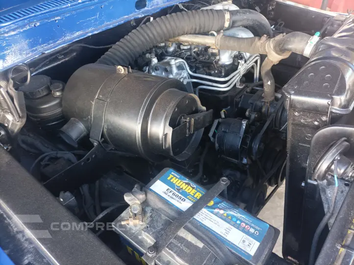 F1000