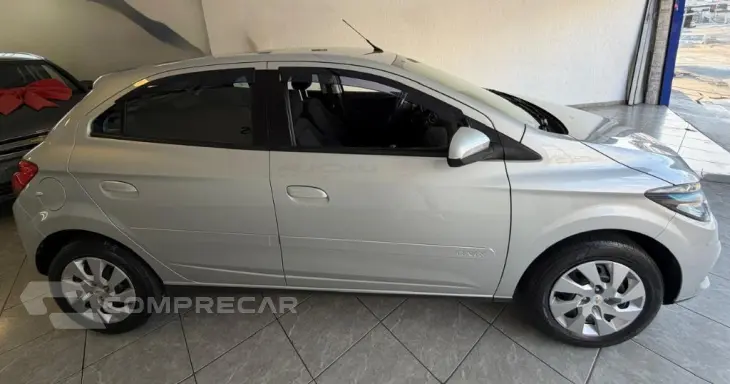 ONIX HATCH LTZ 1.4 8V FlexPower 5p Mec.