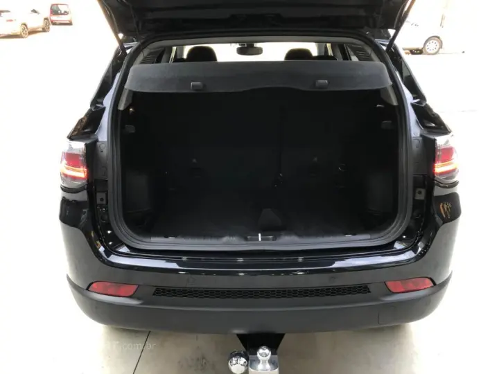 COMPASS LONG. T270 1.3 TB 4x2 Flex Aut.