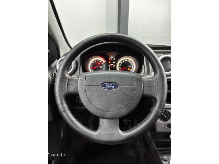 FIESTA 1.6 MPI SEDAN 8V FLEX 4P MANUAL
