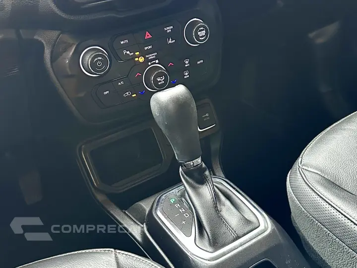 RENEGADE 1.3 T270 TURBO FLEX LONGITUDE AT6