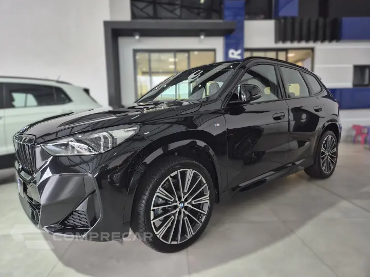 X1 2.0 16V TURBO GASOLINA SDRIVE20I M SPORT STEPTRONIC