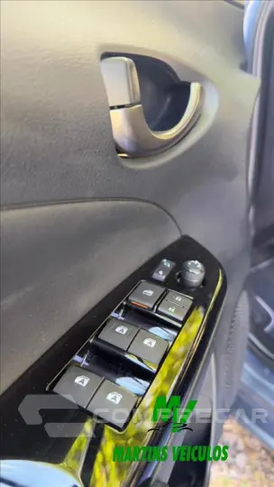 YARIS 1.5 16V FLEX SEDAN XLS MULTIDRIVE