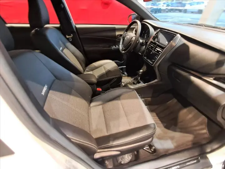 YARIS 1.5 16V FLEX XS MULTIDRIVE