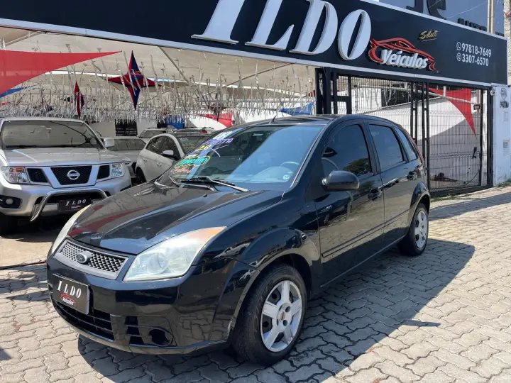 FIESTA 1.6 MPI Class Hatch 8V