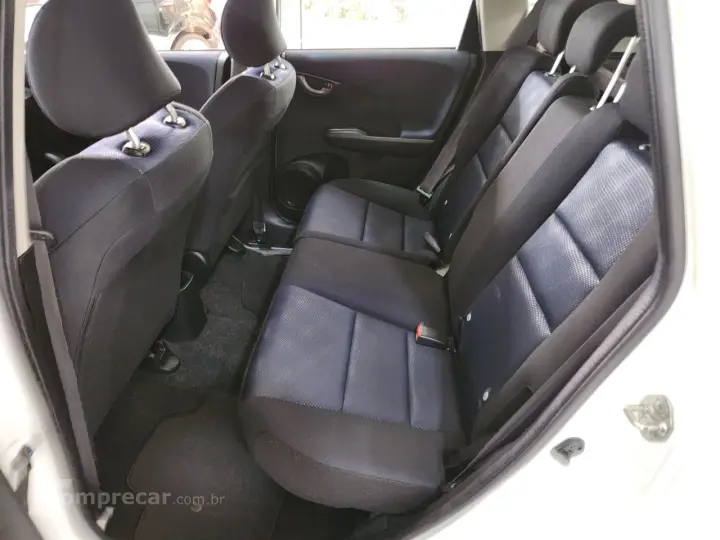 Fit 1.4 16V 4P LX FLEX AUTOMÁTICO