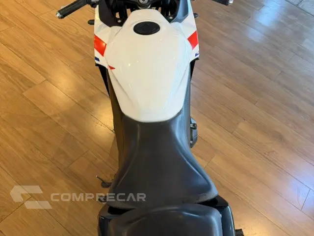 CBR 500R - Esportiva