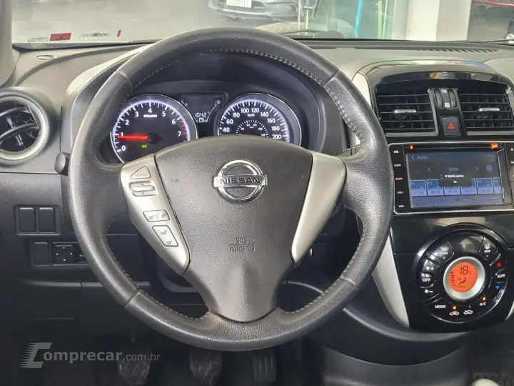 VERSA SL 1.6 16V FlexStart 4p Mec.