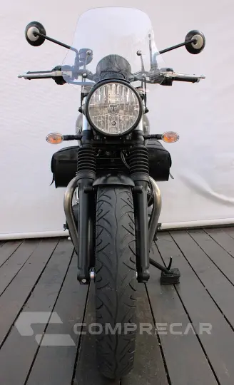 TRIUMPH STREET TWIN