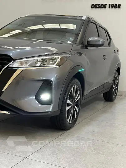 Kicks Play 1.6 16V FELXSTART SENSE XTRONIC AUTOMÁTICO