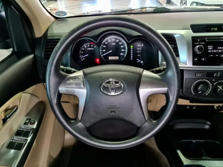 HILUX SW4 SR 4X2 2.7 AUT