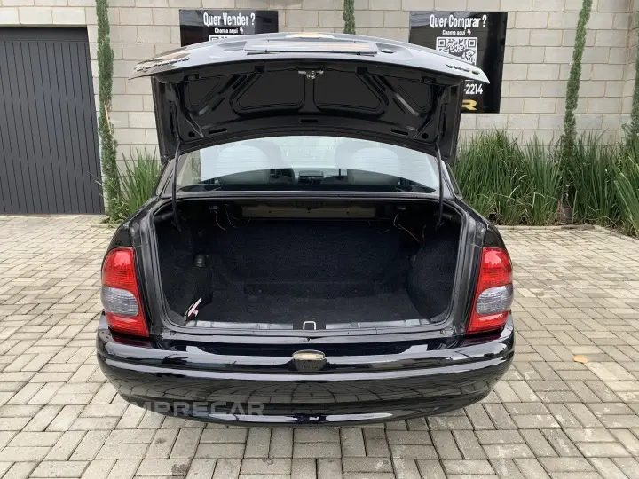 CLASSIC 1.0 MPFI LIFE 8V FLEX 4P MANUAL