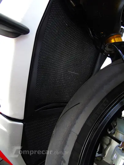 DUCATI STREETFIGHTER V4 S