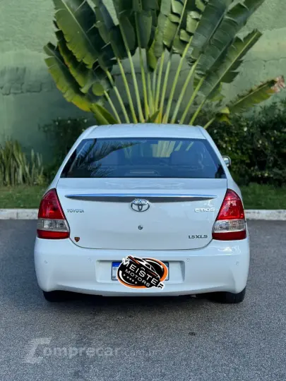 ETIOS 1.5 XLS Sedan 16V