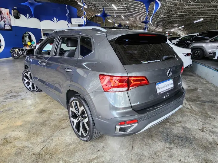TAOS 1.4 250 TSI TOTAL FLEX HIGHLINE AUTOMÁTICO