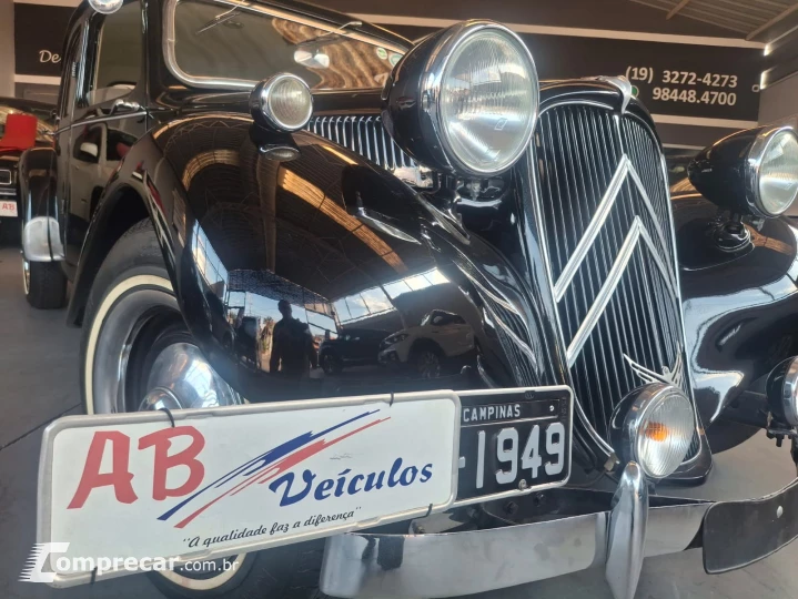 TRACTION AVANT 1.3 7A Sedan 8V
