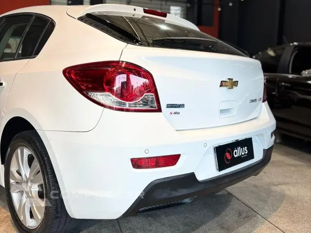 CRUZE HATCH - 1.8 LTZ SPORT6 16V 4P AUTOMÁTICO