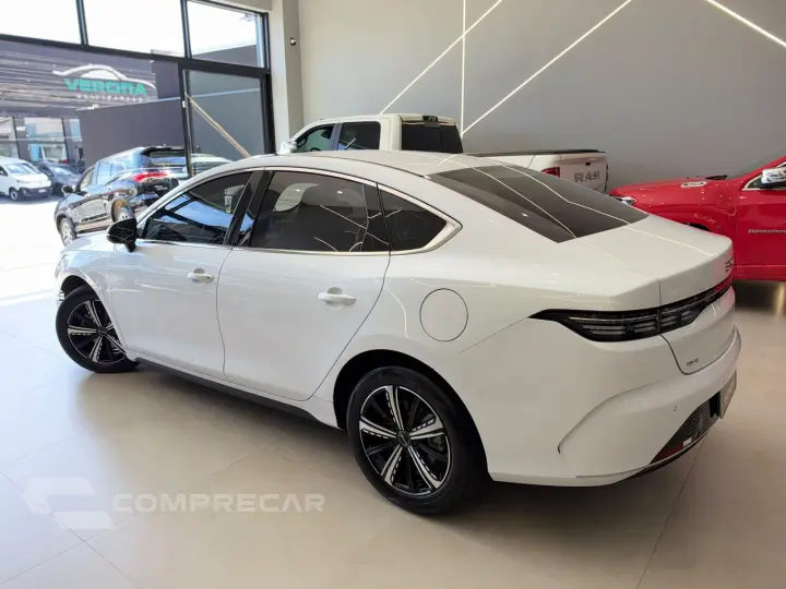 KING 1.5 Dm-i Phev GL