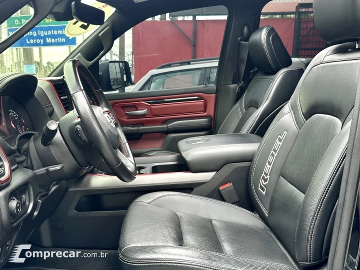 1500 5.7 V8 GASOLINA REBEL CD 4X4 AUTOMÁTICO