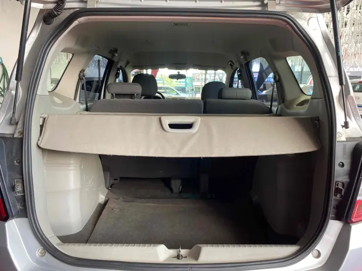 SPIN 1.8 LT 8V FLEX 4P MANUAL