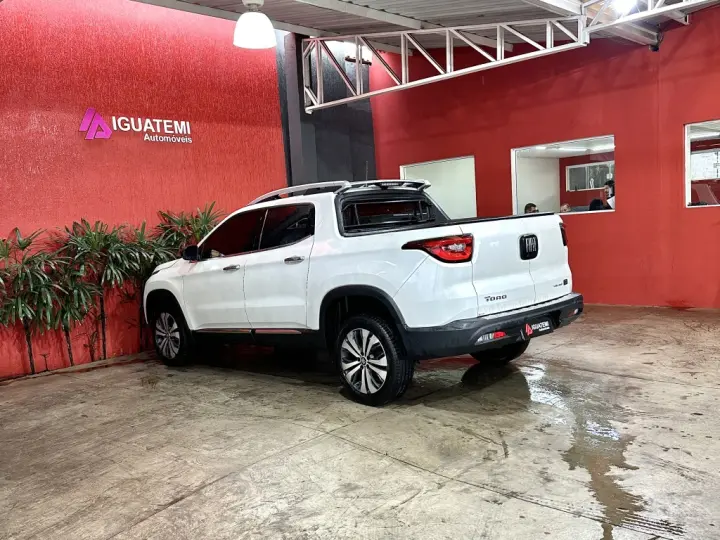 TORO 1.3 TURBO 270 FLEX VOLCANO AT6