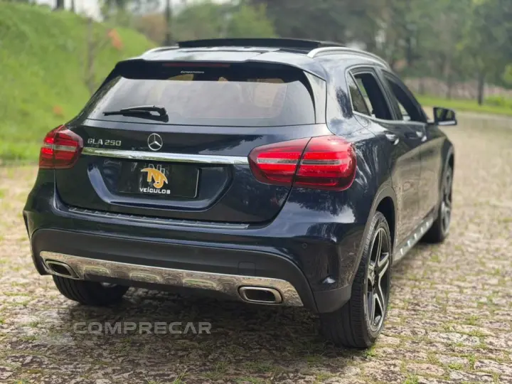 GLA-250 Sport 2.0 TB 16V 4x2  211cv Aut.