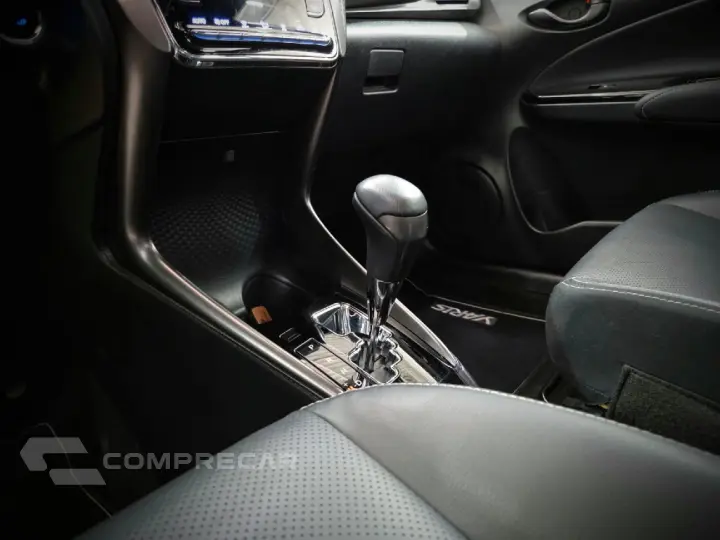 YARIS 1.5 16V FLEX XLS CONNECT MULTIDRIVE