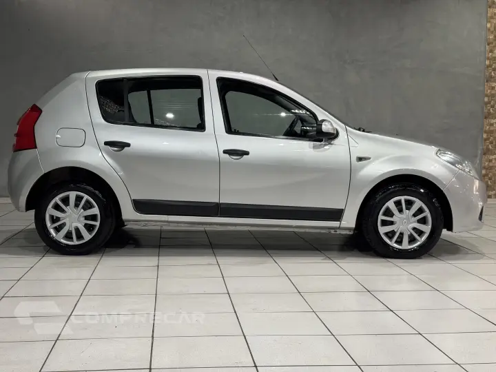 SANDERO 1.6 Expression 8V Hi-torque