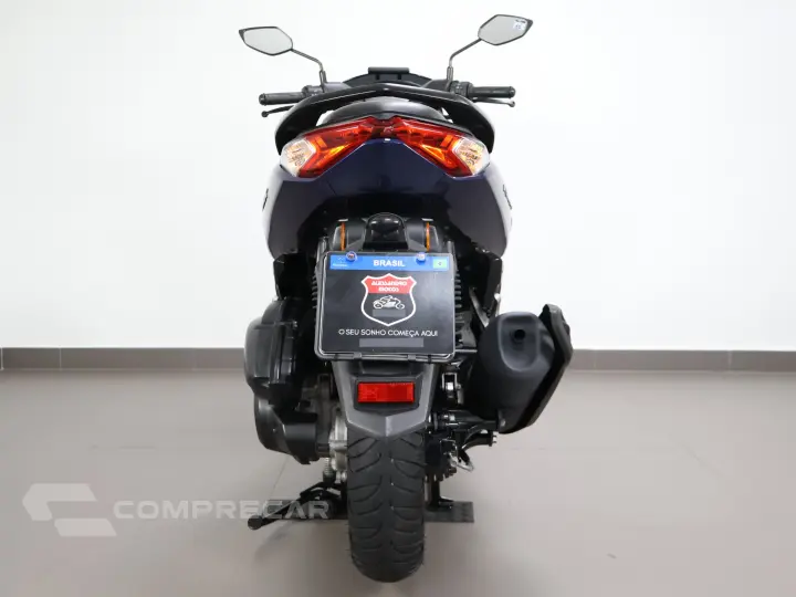 YAMAHA NMAX 160 ABS