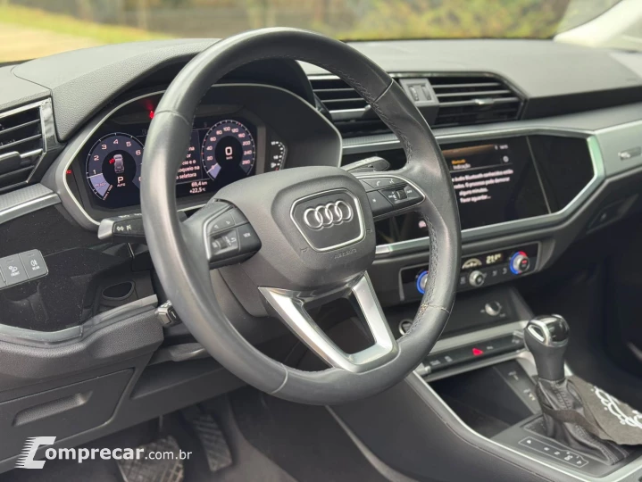 Q3 1.4 TFSI Prestige Plus S Tronic