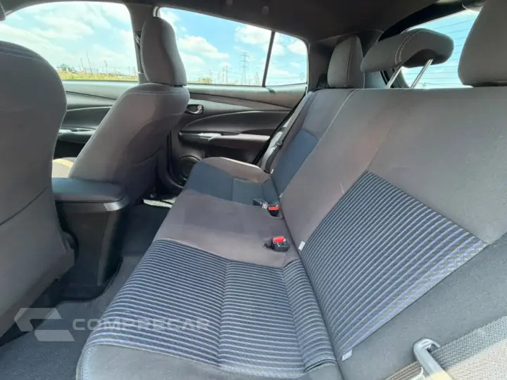 YARIS 1.3 16V FLEX XL LIVE MULTIDRIVE