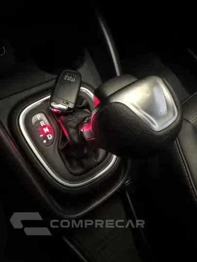 Argo 1.3 4P FLEX FIREFLY TREKKING AUTOMÁTICO CVT