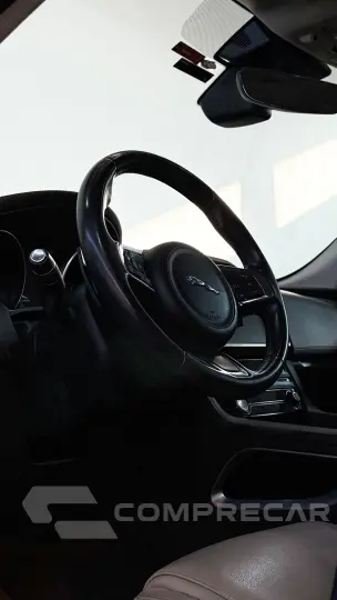 F-PACE 2.0 16V Turbo Prestige AWD