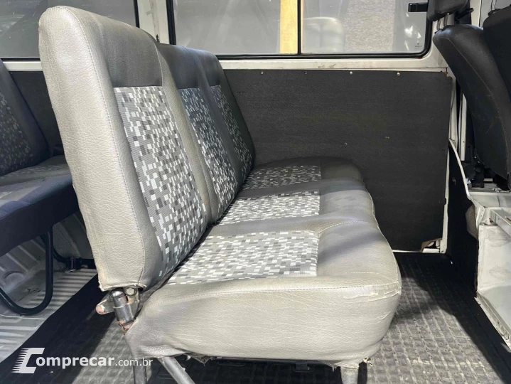 KOMBI 1.4 MI STD LOTAÇÃO 8V FLEX 3P MANUAL